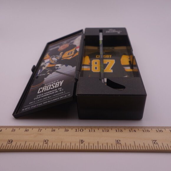 Tim Hortons Sidney Crosby 87 Frameworth Sports Marketing Mini Stick - Picture 6 of 15